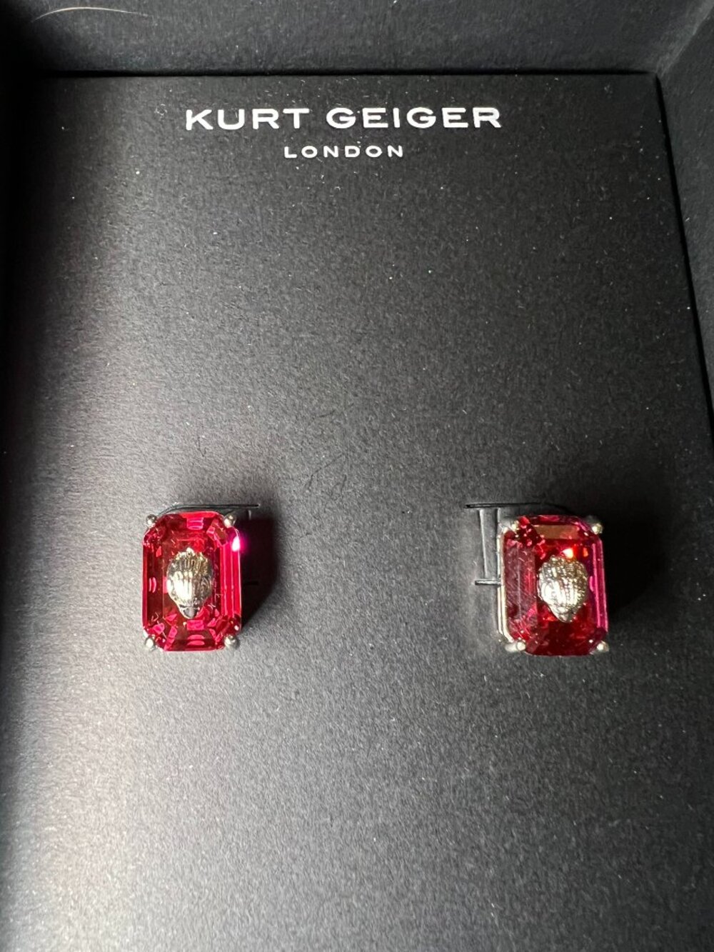 Kurt Geiger London emerald-cut crystal stud earring fuchsia NWT